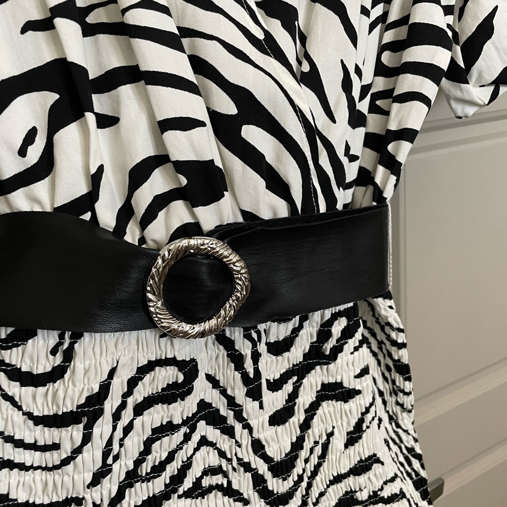 Zebra dress 🦓 - Picture 2 of 7